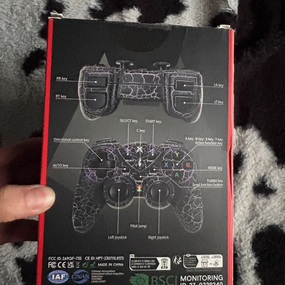 Wolf V-1 Black Crackle Wireless Game Controller